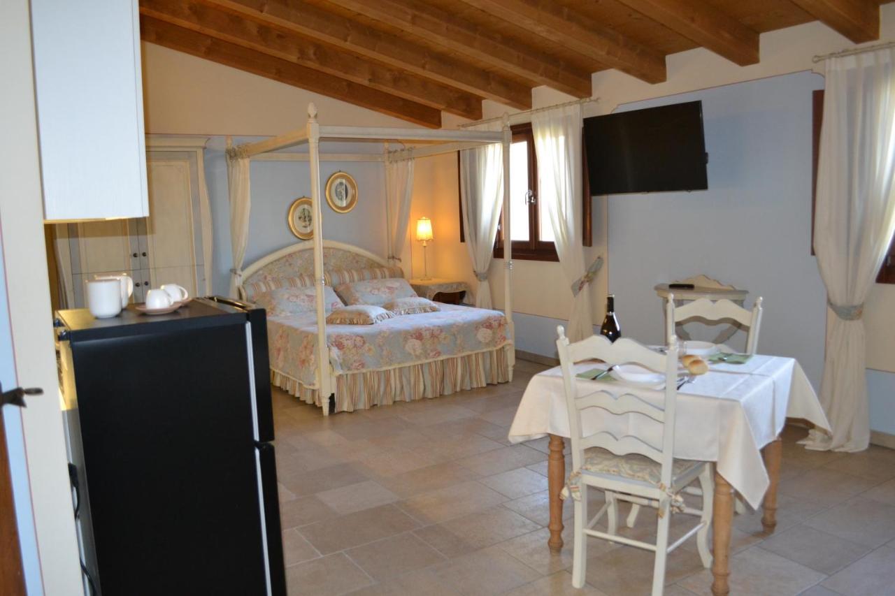 Agriturismo Otto Ducati D'Oro Isola della Scala Exterior photo