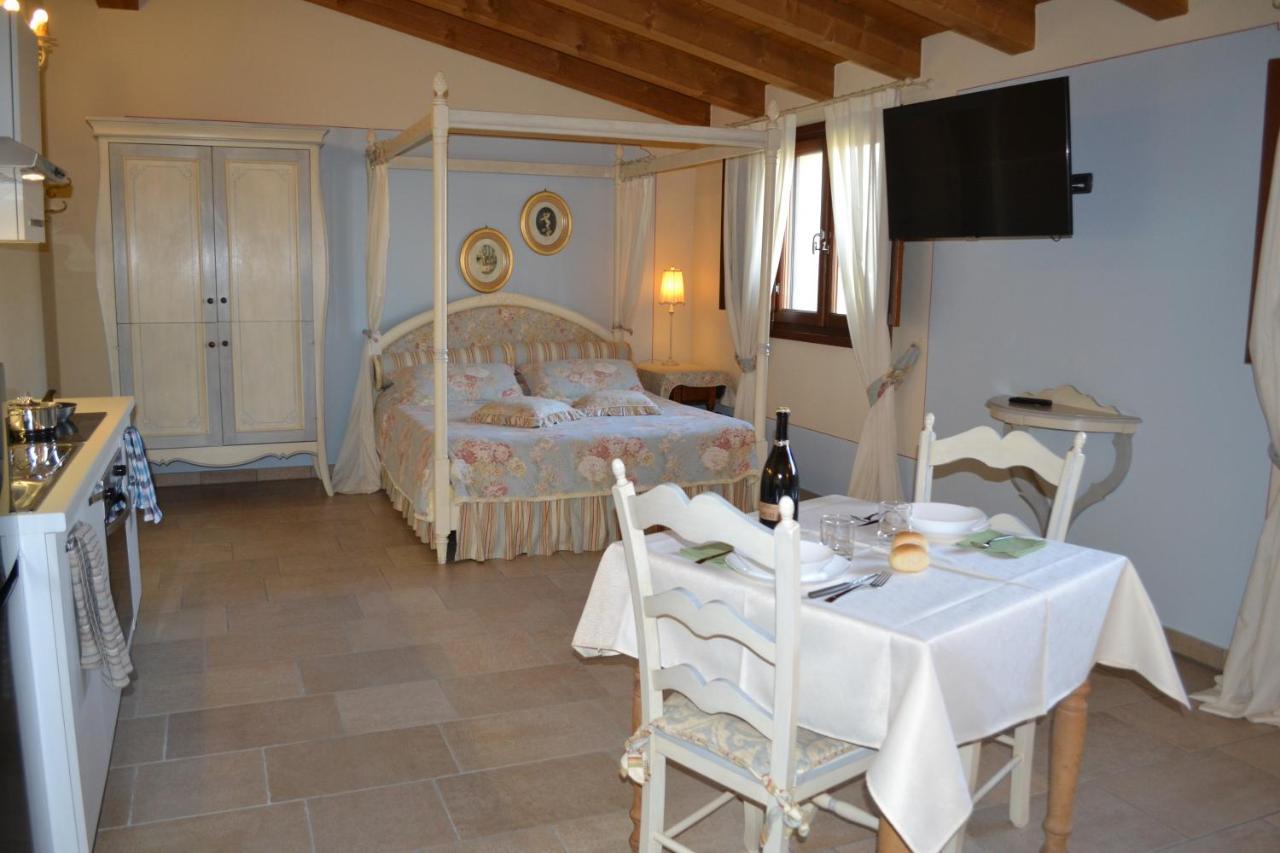 Agriturismo Otto Ducati D'Oro Isola della Scala Exterior photo